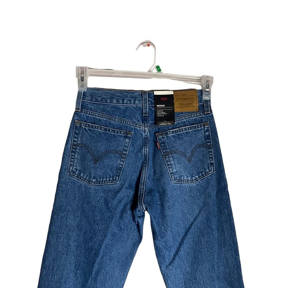 Levis Wedgie Straight Ripped Knee Jeans sz 25 - Picture 6 of 11